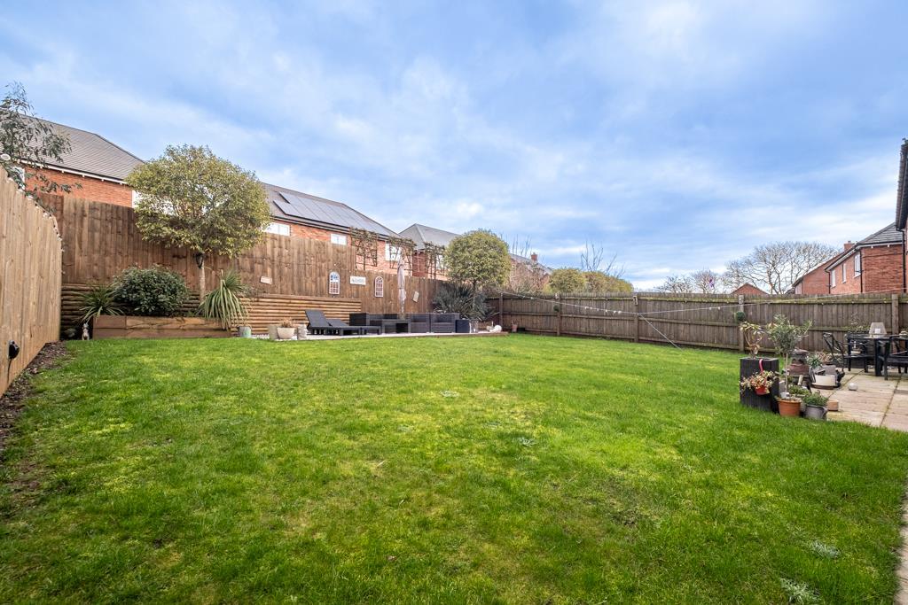 Additional image 35 of Cornflower Close, Tamworth
