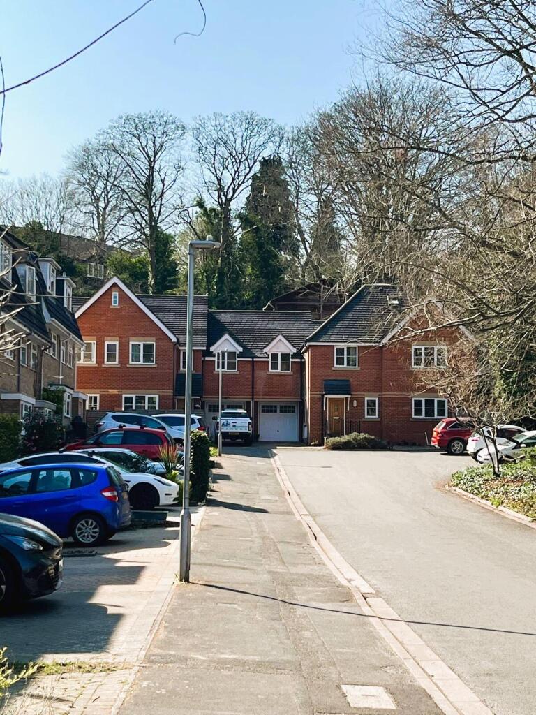 Knighton Close, Caversham, Reading, Reading