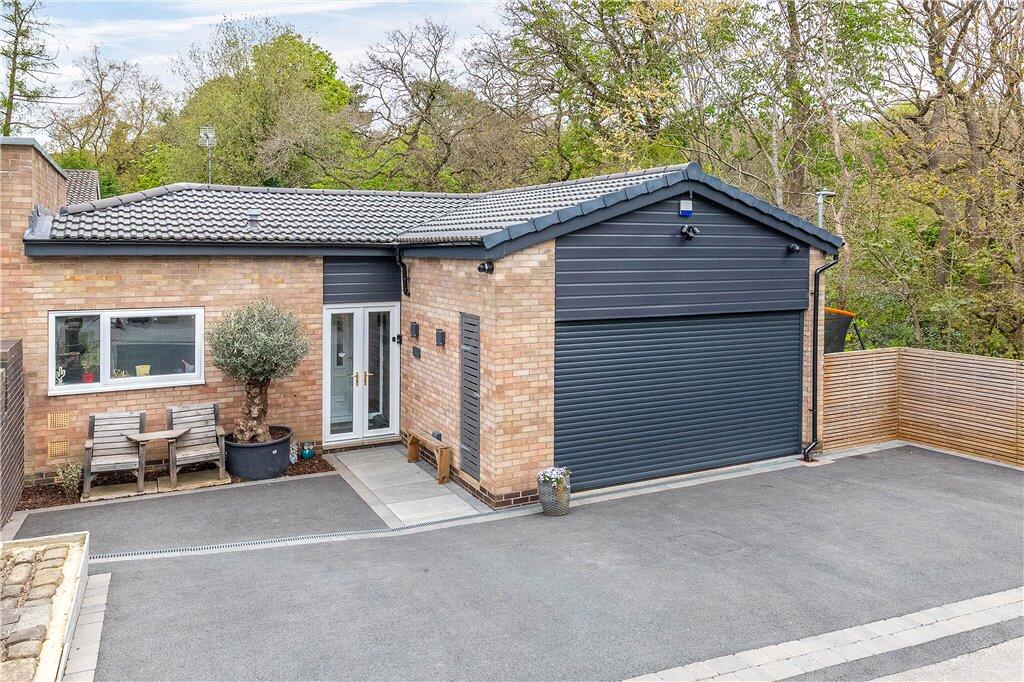 Main image of property: Stairfoot Walk, Leeds, West Yorkshire, LS16