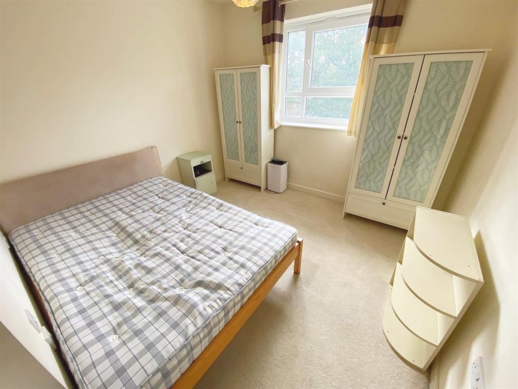 Apartment in Coventry, Bannerbrook Park, Eastern Green - View 5