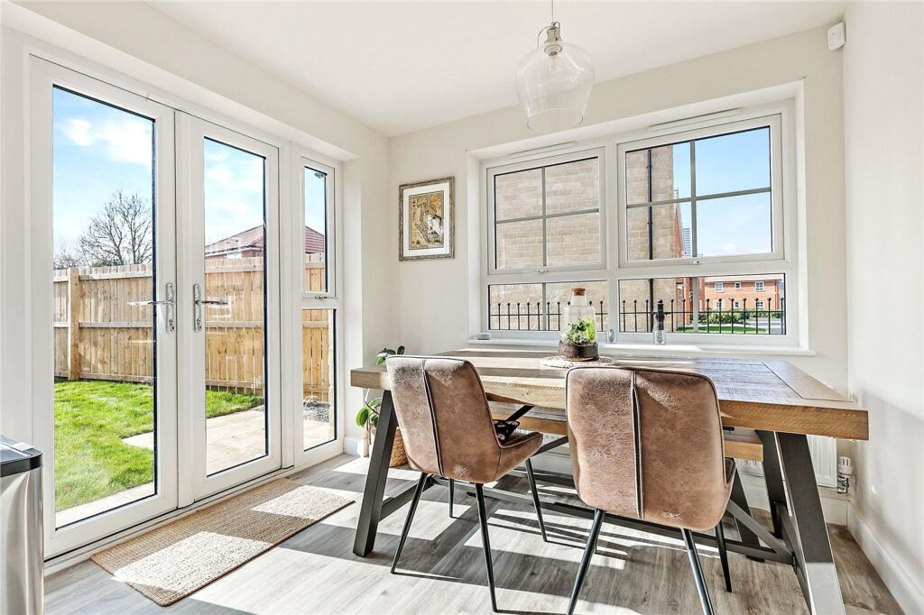 House in Stockton-on-Tees, Middlesbrough - View 4