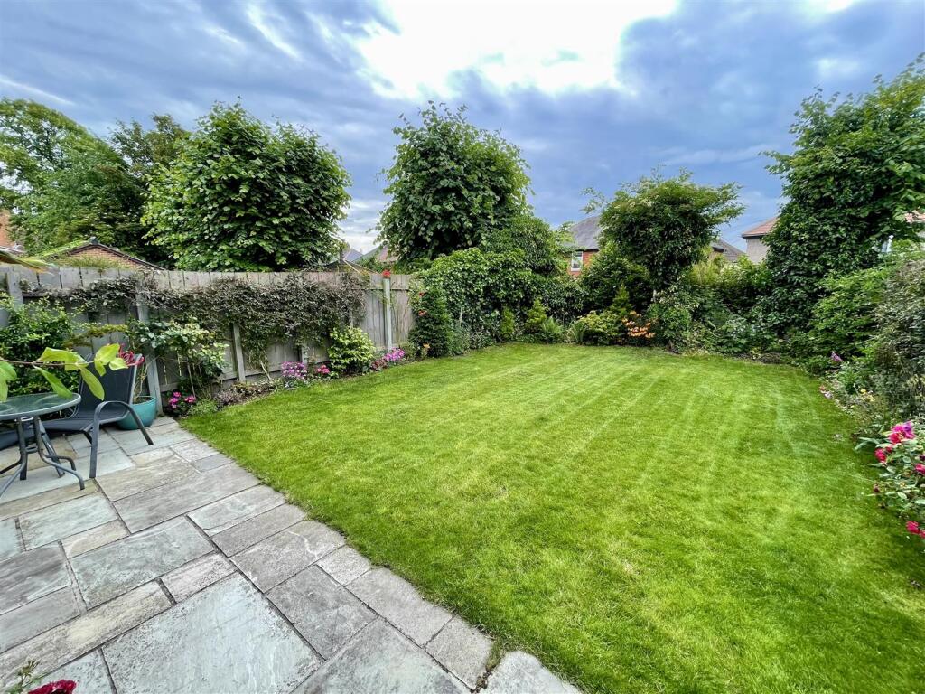 Priory Gardens, Norton, Stockton-On-Tees photo 4