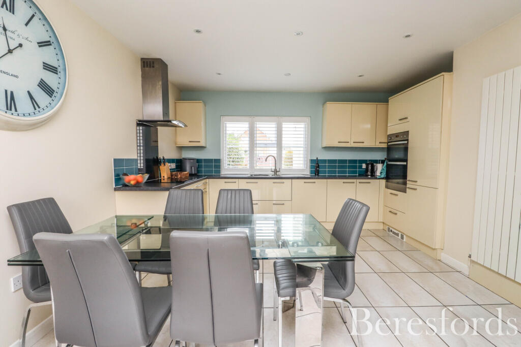 Butterfield Road, Boreham, CM3 photo 4