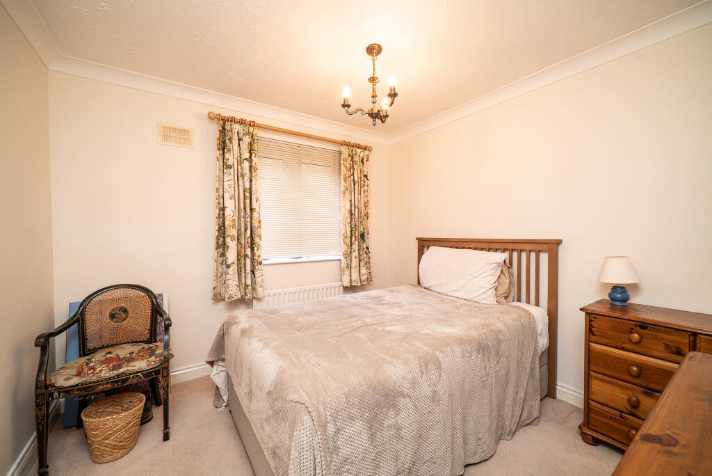 Apartment in Dacorum, Berkhamsted - View 5