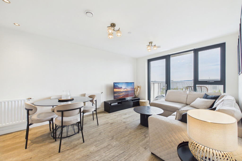 Apartment in London - More