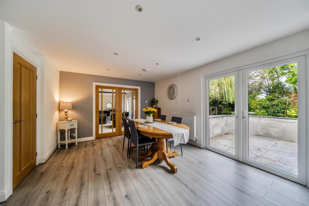 House in Plymouth - View 5