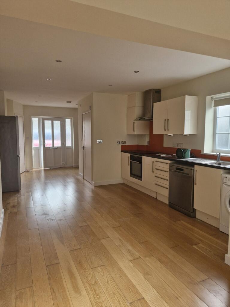 House in Newbury, East Fields, Speenhamland - View 3