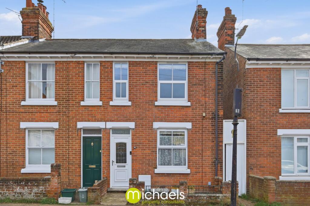 2 bedroom end of terrace house for sale in Weston Road, Colchester, CO2