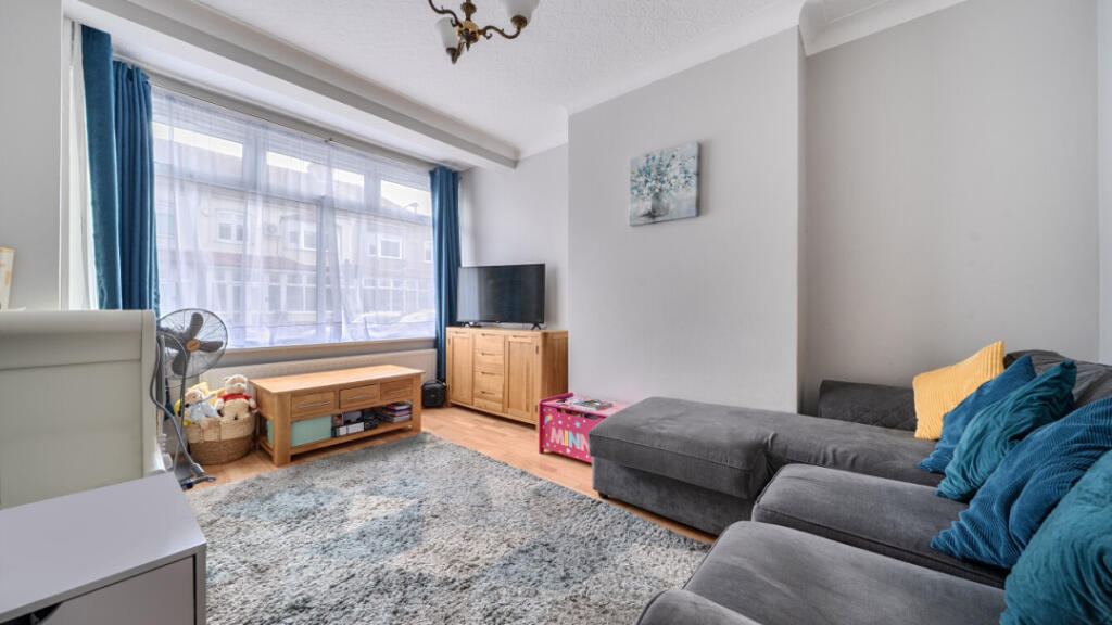 Main image of property: West End Avenue, Leyton, E10 6DZ