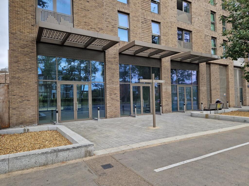 Main image of property: Apex Gardens, 822 Seven Sisters Road, Finsbury Park, London, N15 5EZ