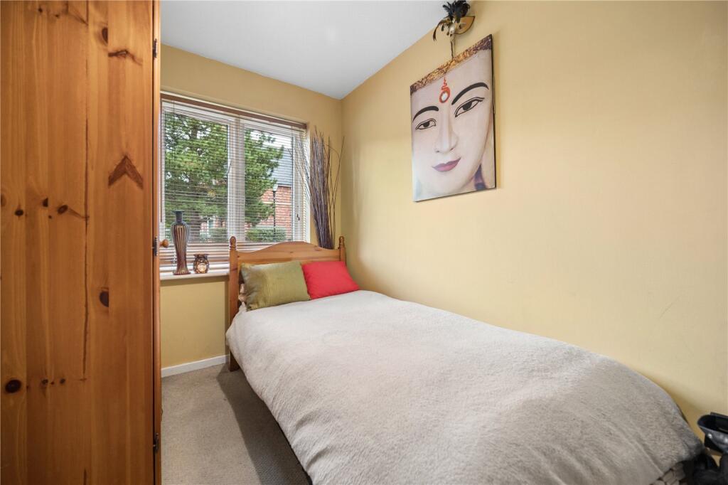 Apartment in Stockport - View 5