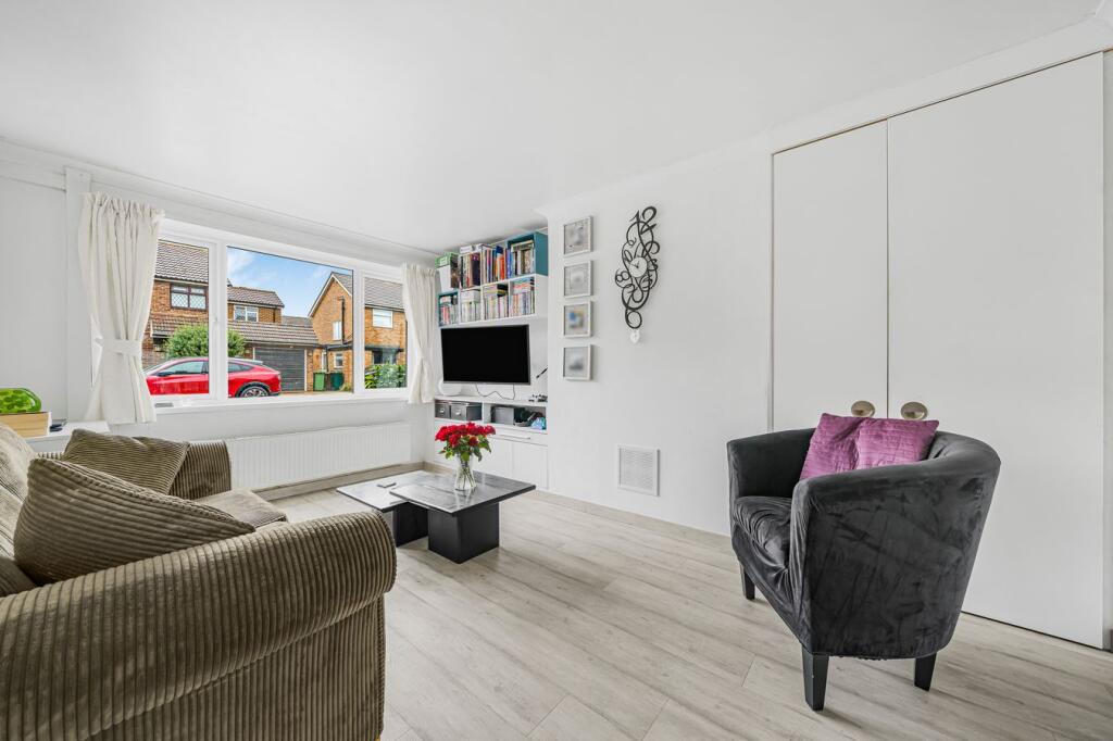 House in Spelthorne, Surrey - View 5