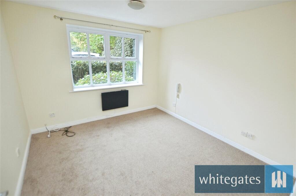 Apartment in Leeds - More