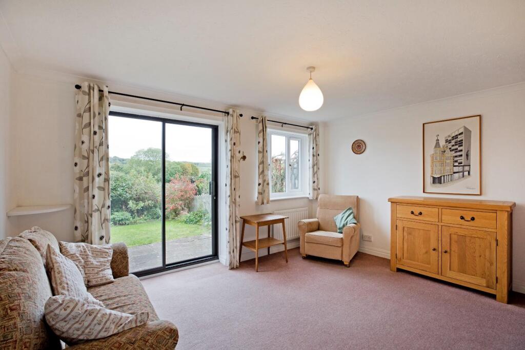 House in Bradford, Ben Rhydding, Ilkley - View 2