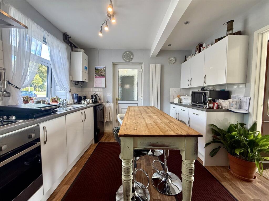 House in York - View 4