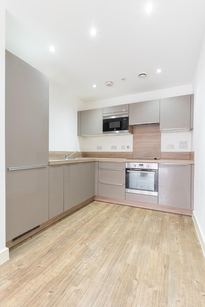 Apartment in London - View 4
