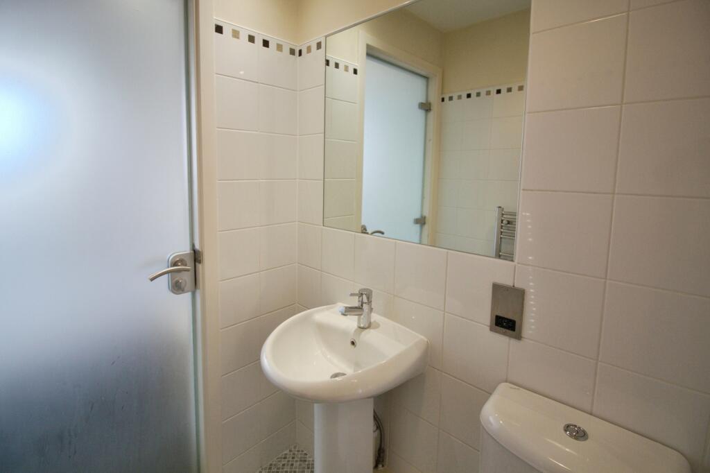 Apartment in Nottingham, Rainbow Quarter, St Ann's - View 3
