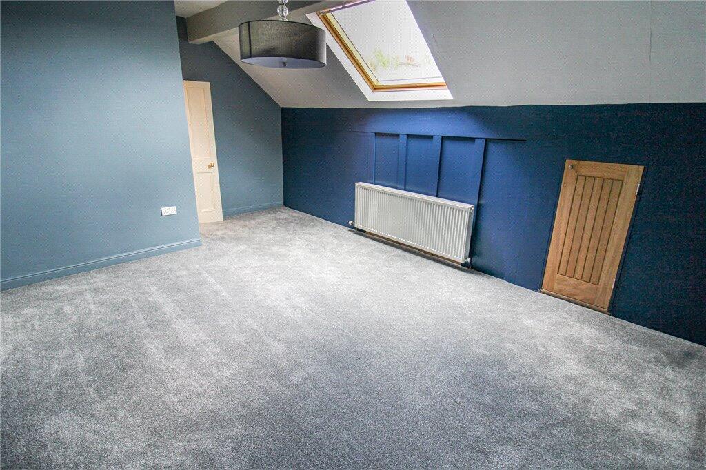 House in Bradford, West Yorkshire - View 6