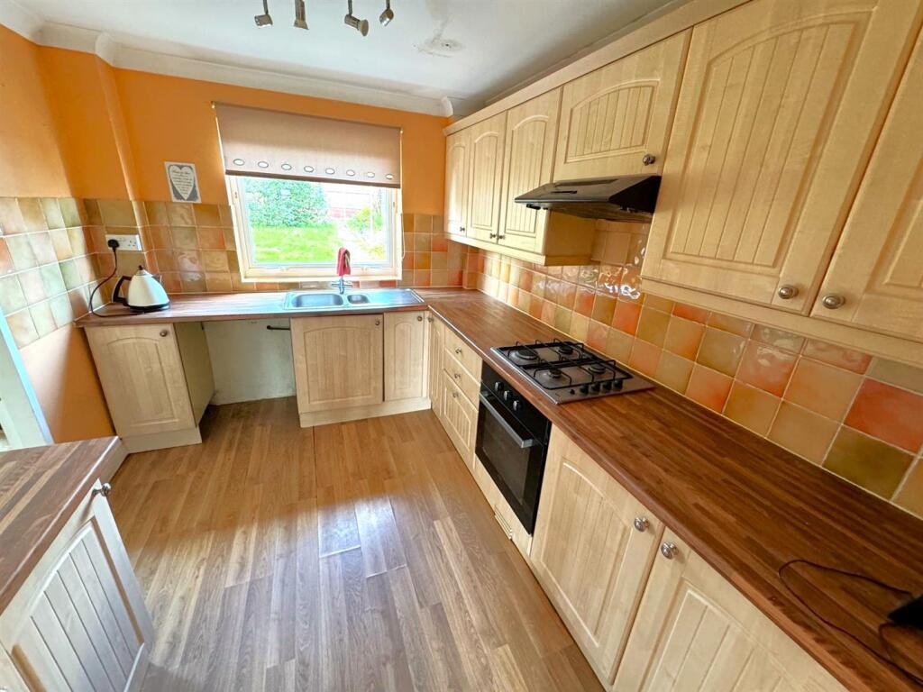 House in Corby, North Northamptonshire - View 4