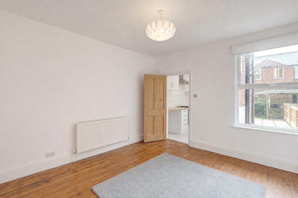 House in Nottingham - View 4