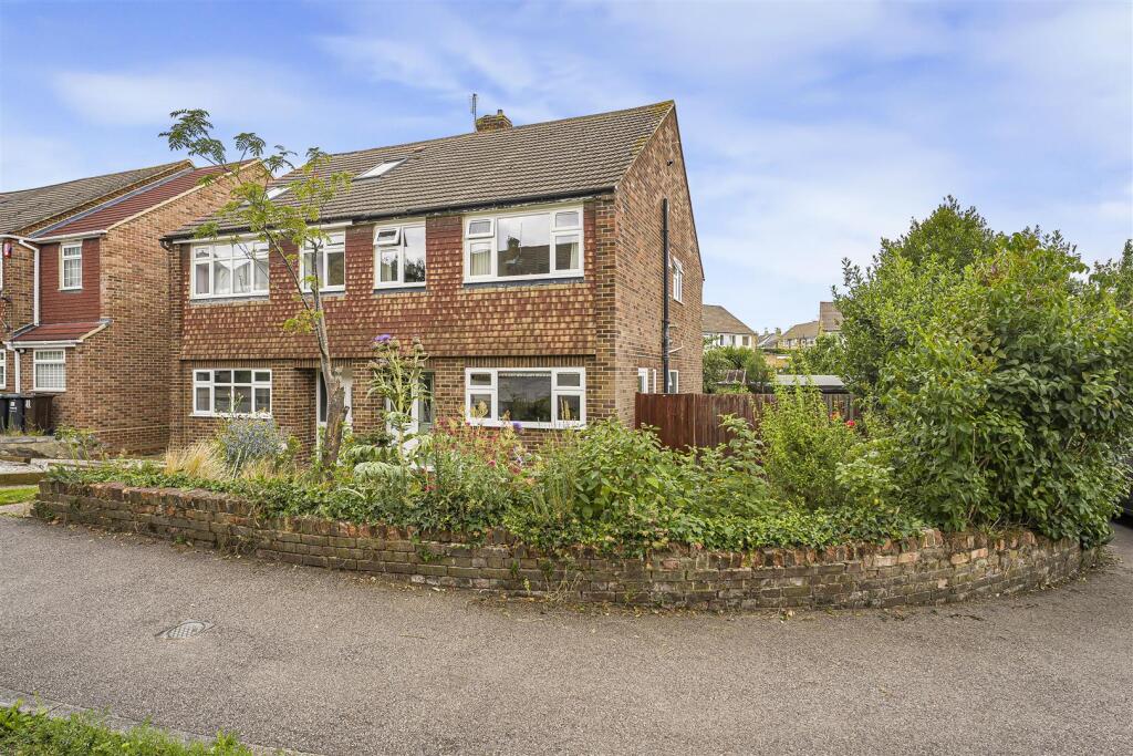 Main image of property: Ediva Road, Meopham