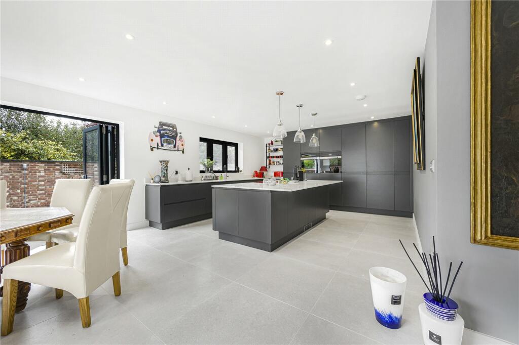 The Grove, Christchurch Road, Cheltenham, Gloucestershire, GL50 photo 4