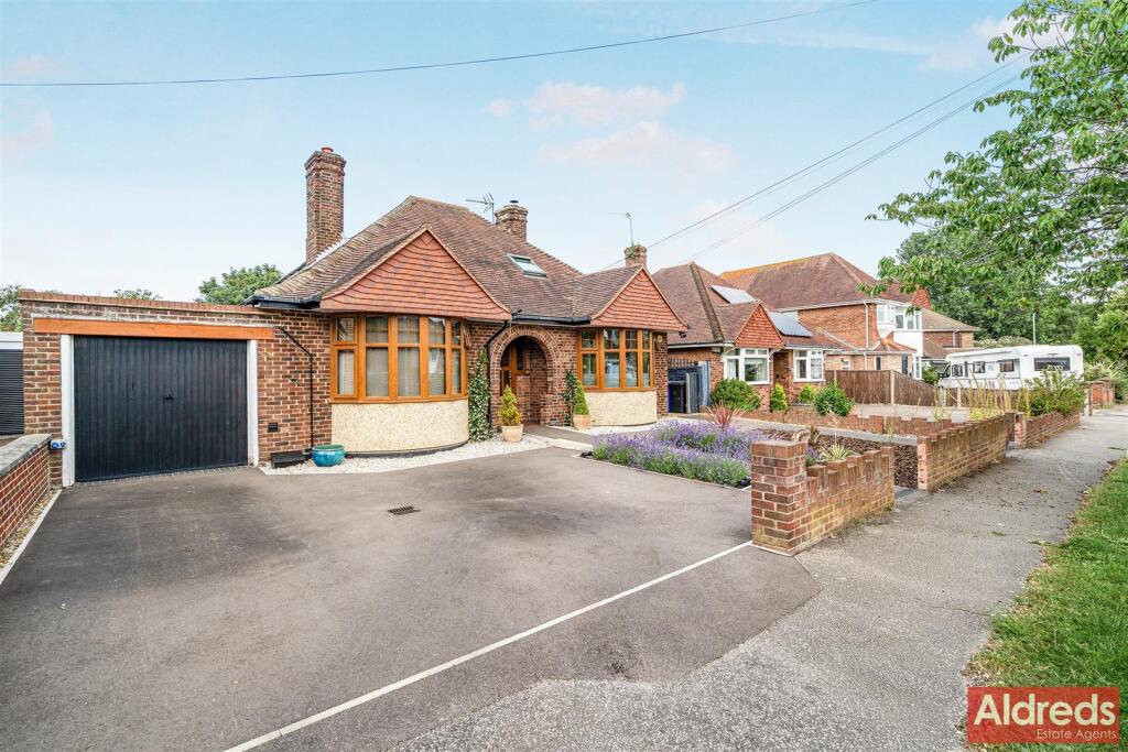 Main image of property: Gunton Drive, Lowestoft, Suffolk, NR32