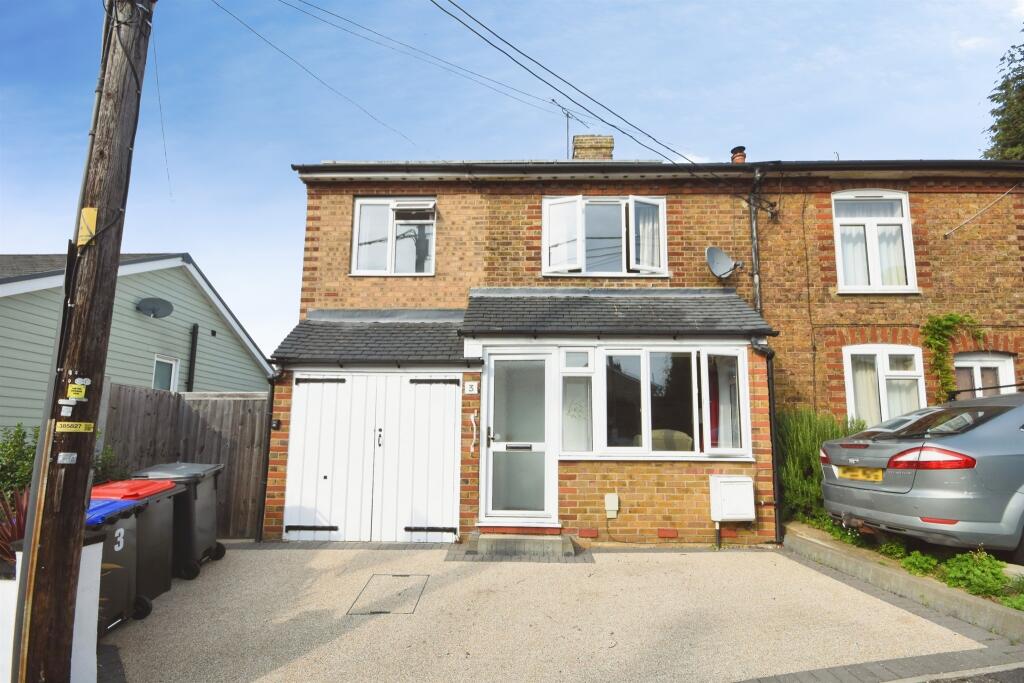 Main image of property: Rifle Hill, Braintree