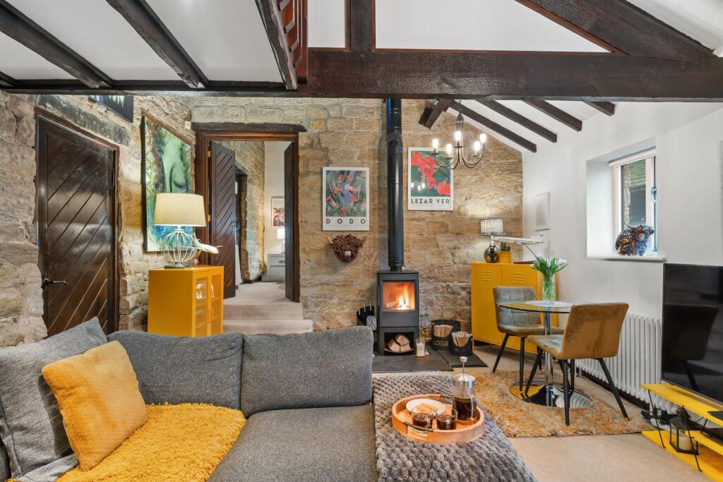 The Courtyard, Woolley, Wakefield - View 4