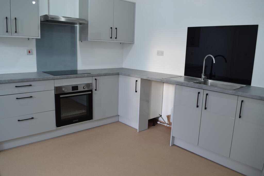Apartment in Blackburn - View 2