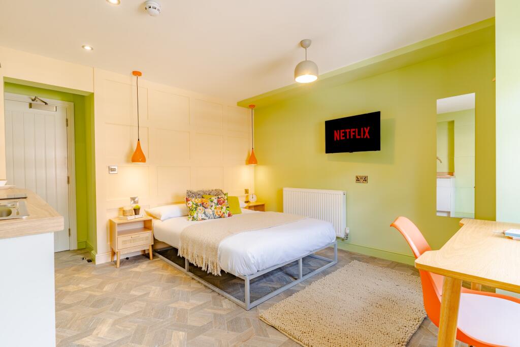 Main image of property: Room 5, Swinburne Street