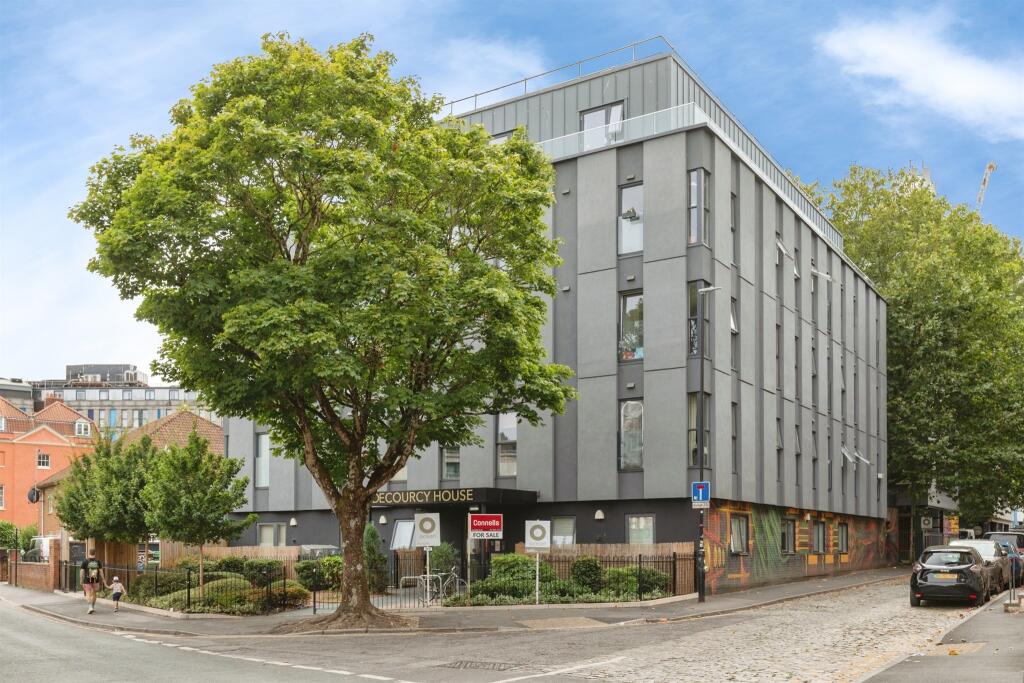 Apartment in Bristol, City of Bristol - View 2