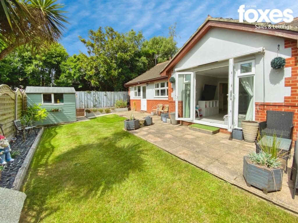 2-bed detached on Churchfield Crescent, Poole, Dorset, BH15 2QS, £325,000