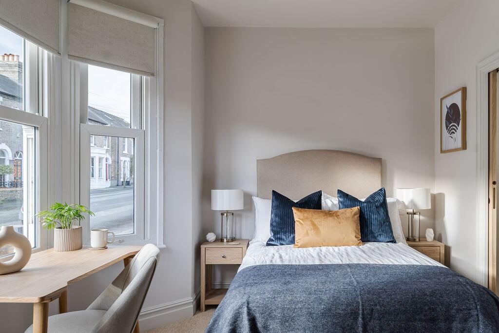 Main image of property: Romsey Road, Cambridge CB1