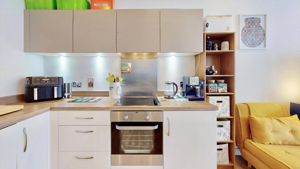 Apartment in London - View 4