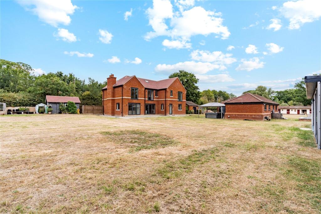 Main image of property: Priory Road, Bicknacre, Essex, CM3