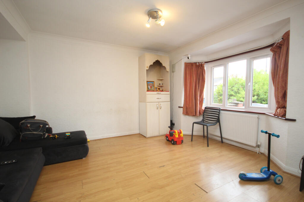 Chaplin Road, Wembley, Middlesex HA0 photo 2