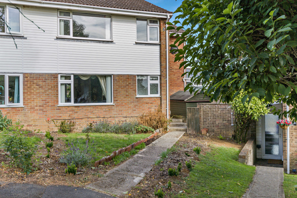 Main image of property: The Bassetts, Cashes Green, Stroud, Gloucestershire