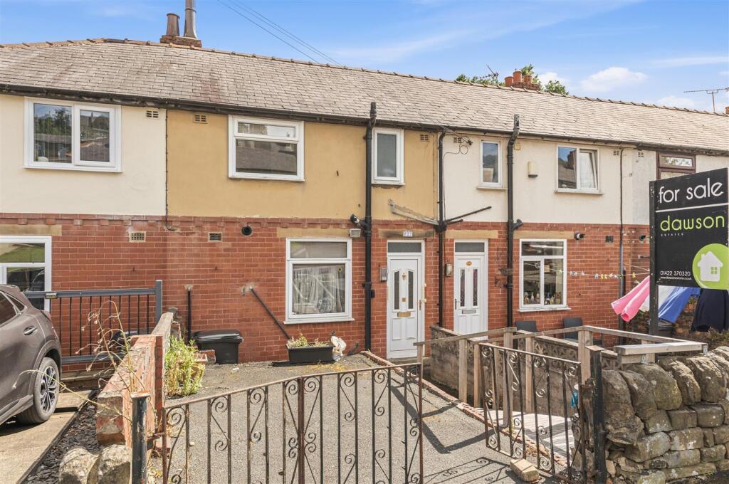 Main image of property: Sunnybank Crescent, Greetland, Halifax
