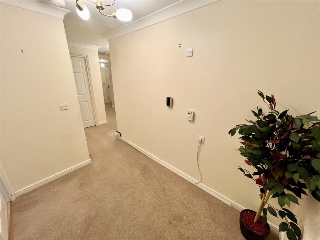Additional image 4 of Stratford Road, Hall Green, Birmingham