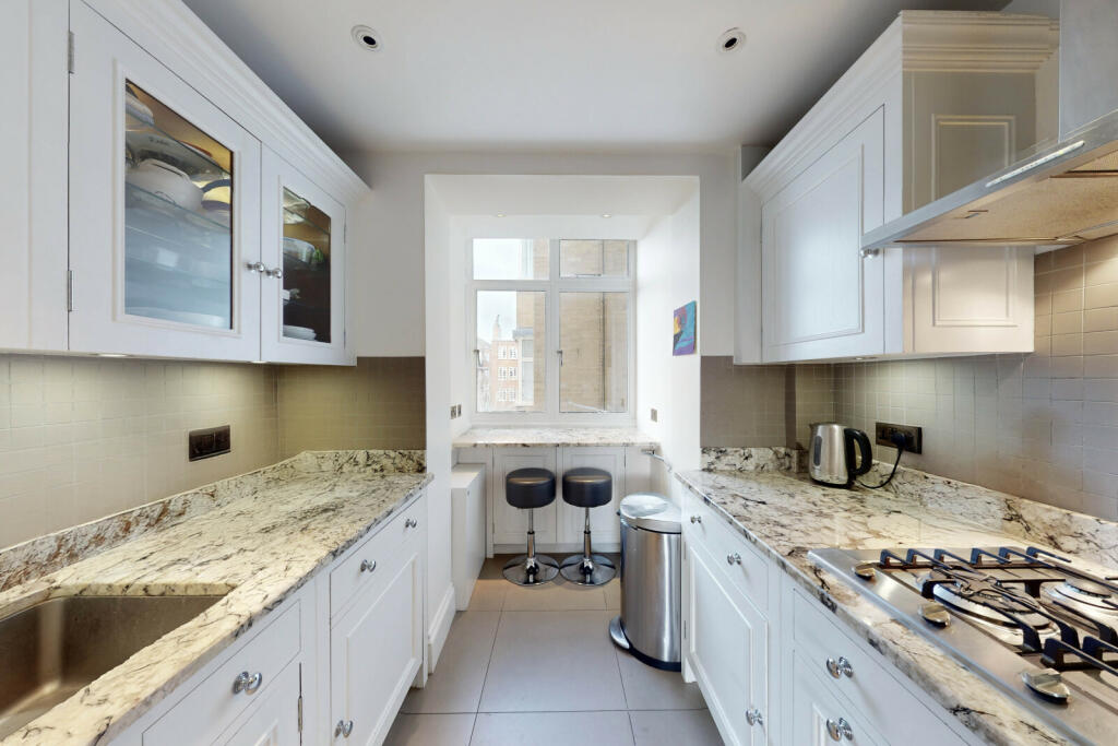 Viceroy Court, Prince Albert Road, St Johns Wood, London, NW8 photo 2