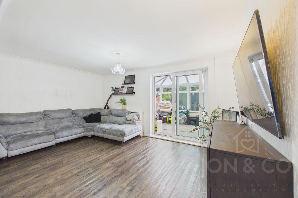 House in Northampton - More