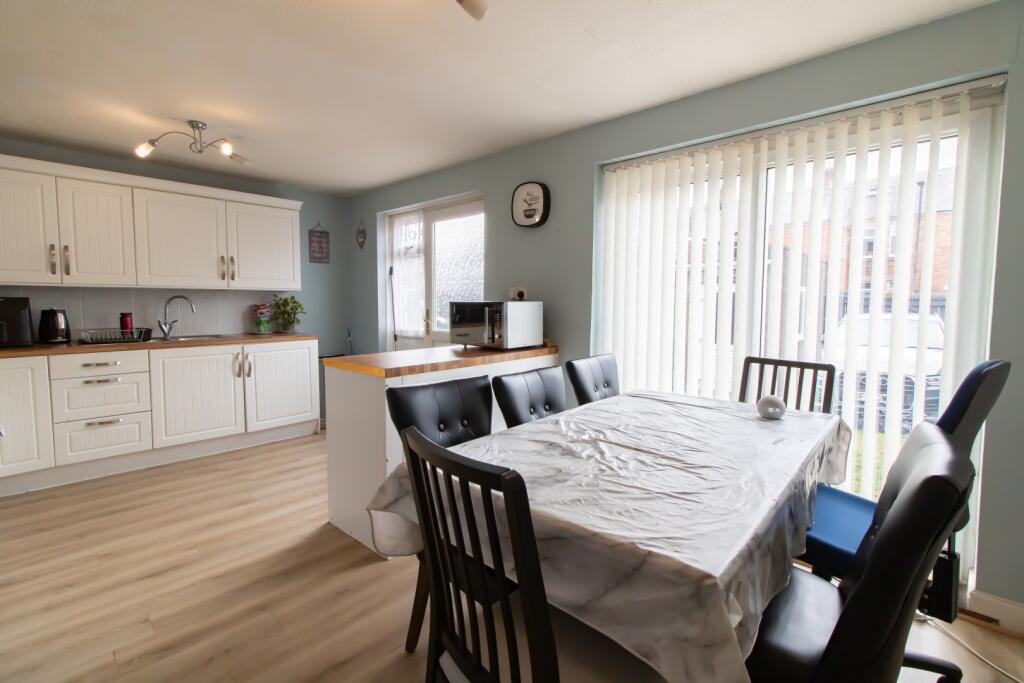 House in Newcastle upon Tyne - View 4
