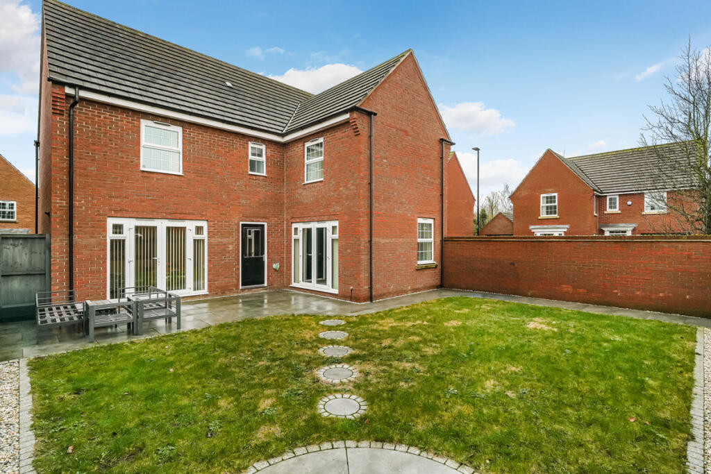 Wellington Drive, Doncaster, DN9 photo 2