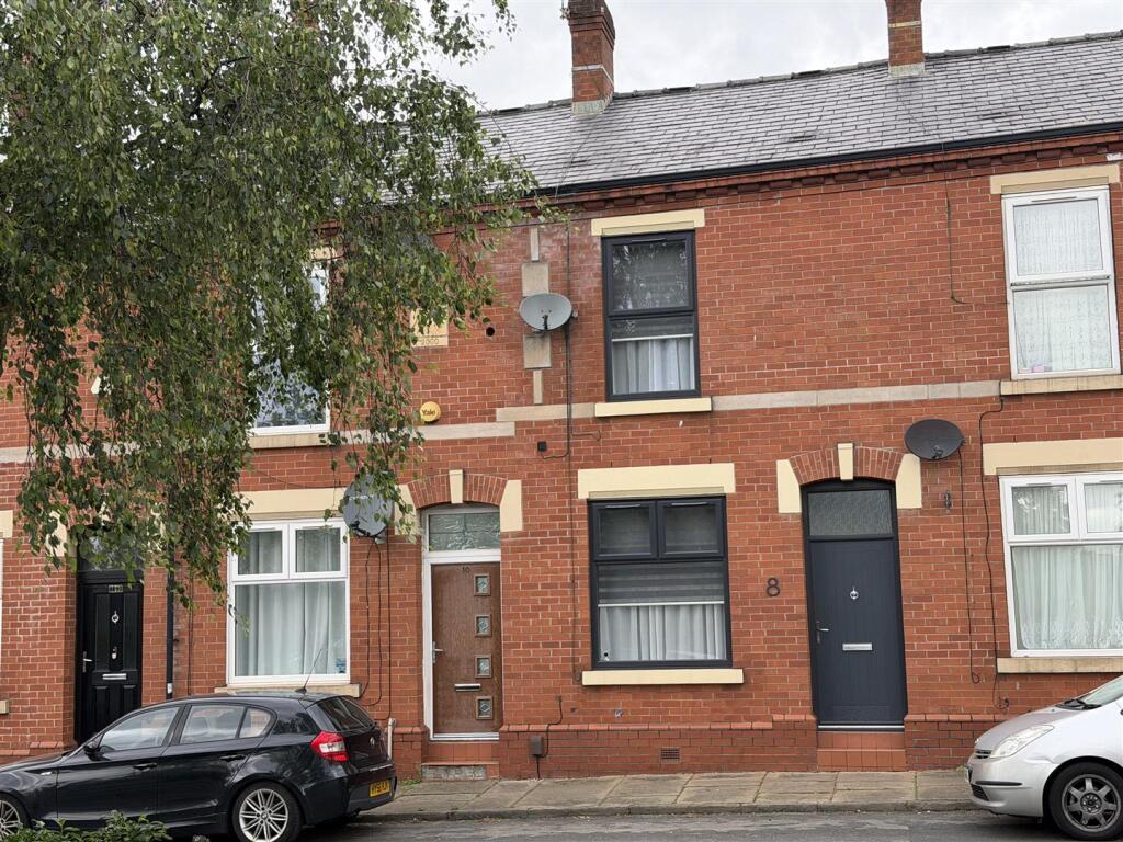 Main image of property: Crown Street, Ashton-Under-Lyne