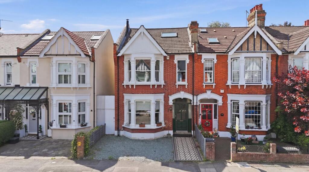 Main image of property: Herongate Road, Aldersbrook