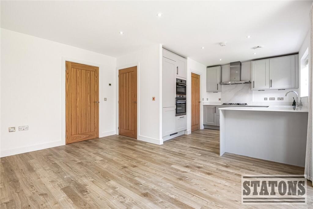 King George's Vale, Coronation Avenue, Cuffley, Potters Bar, EN6 - Aanzicht 3