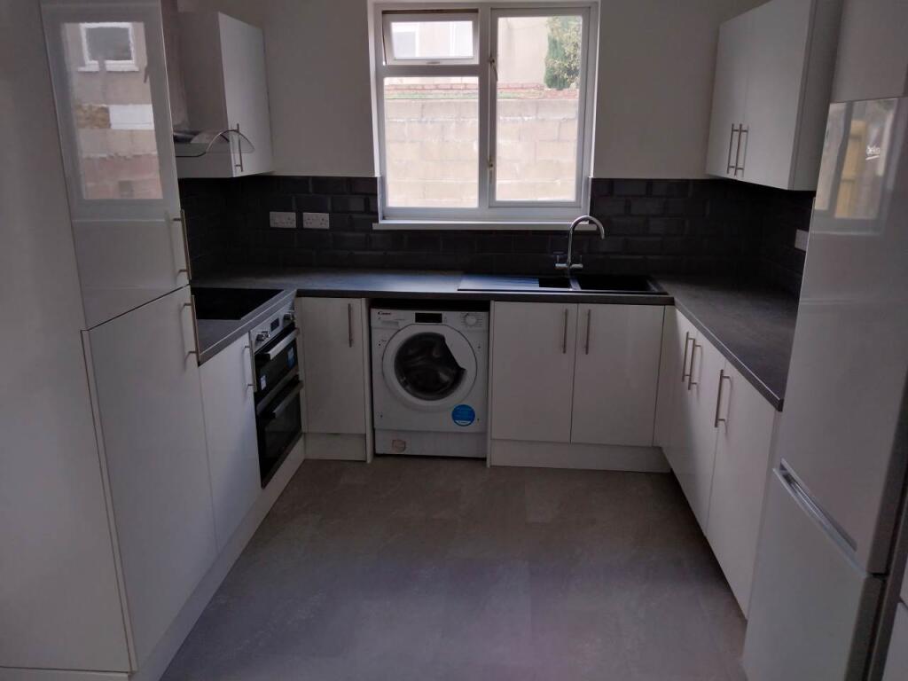 House in Cardiff - View 3