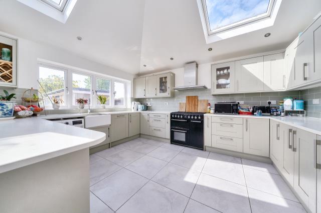 Bath Road, Thatcham photo 4
