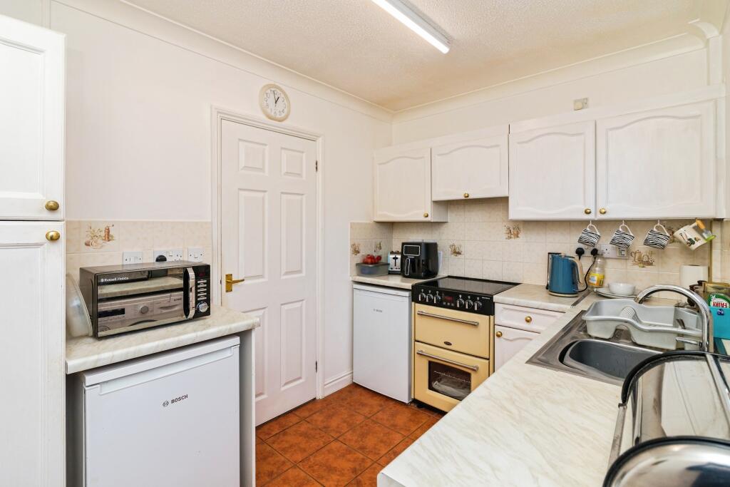 Poppy Close, Bungay, NR35 photo 3